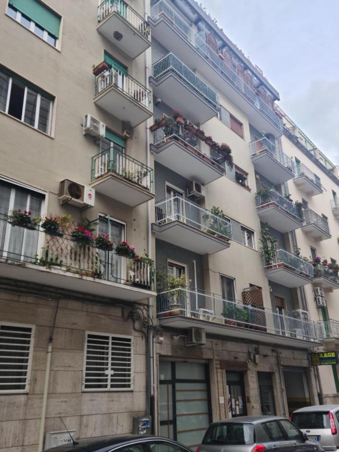Ferienwohnung Saint George'S House Bari Exterior foto
